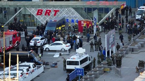 На вокзале в китайском городе Урумчи произошел теракт  - ảnh 1